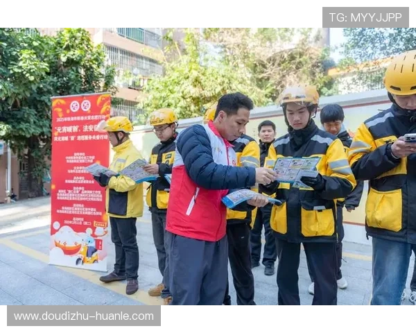体系建设期粉丝群体表现出更强的组织性 催生了全新的志愿服务模式